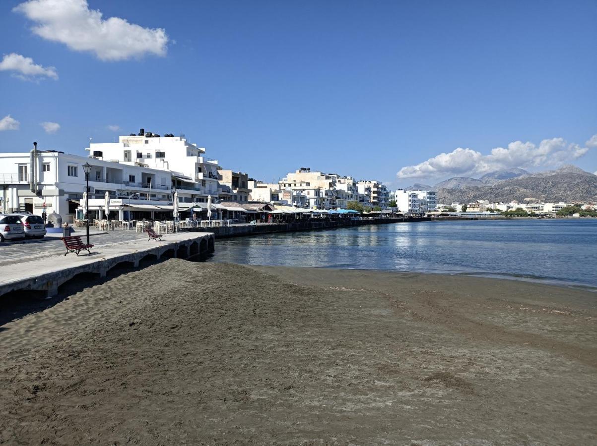 Amazing Seafront Suite Ierápetra エクステリア 写真